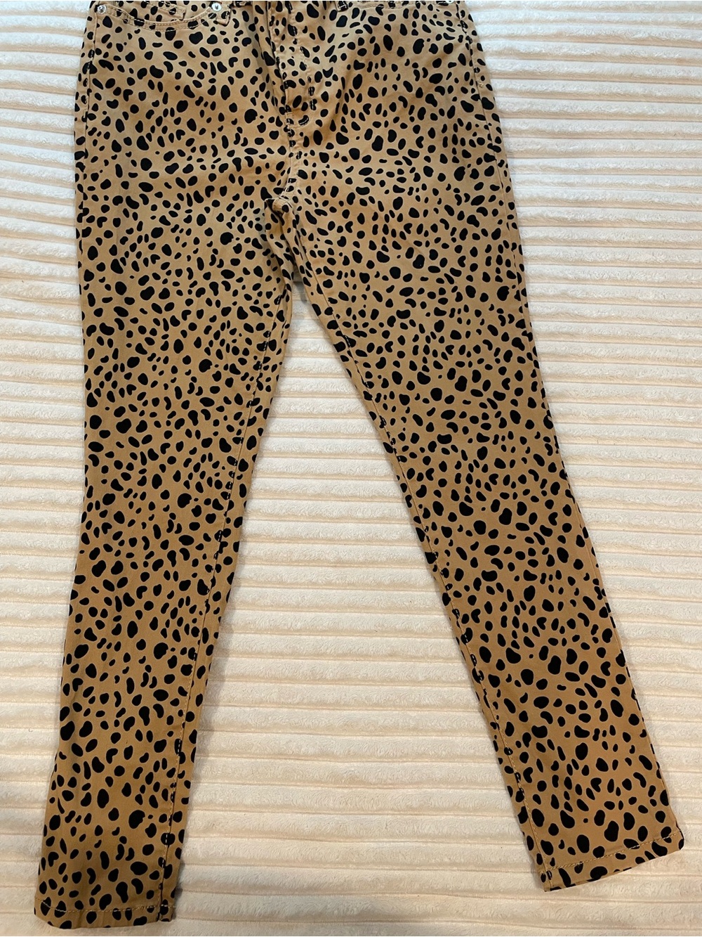 crown & ivy Tan Skinny Jeans with Black Spot Print